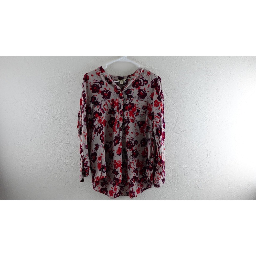 Lucky Brand Floral Blouse Red and Purple Design With Sleeves you can make 3/4